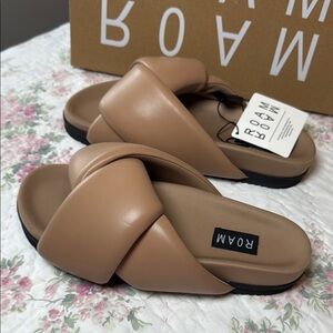 ROAM Tan Sandals with Crossover Straps